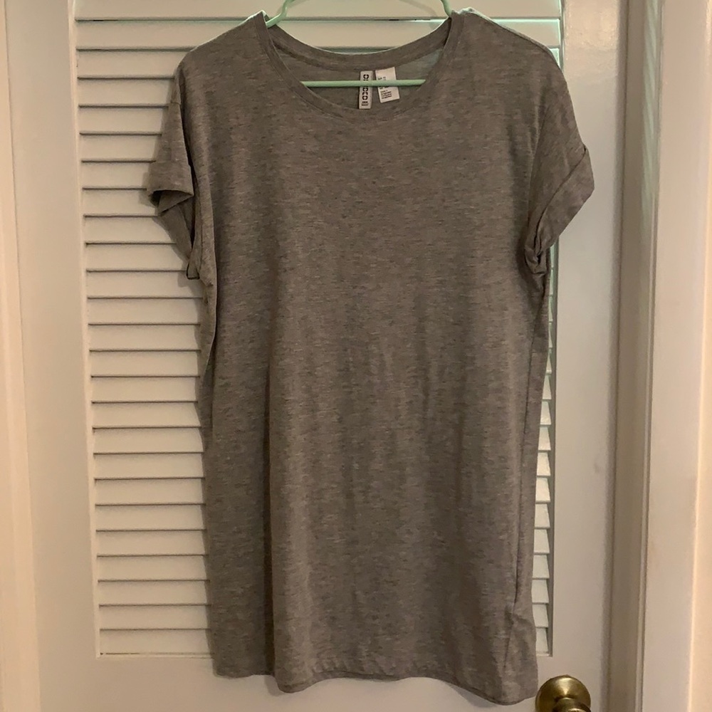 T-shirt dress